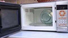 Как простерилизовать банки в СВЧ печи. Доброе утро. Фрагмент выпуска от 21.07.2015