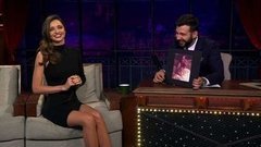 Миранда Керр. Вечерний Ургант. 492 выпуск от 15.06.2015