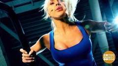 Ягодичный мостик на фитболе. Доброе утро. Фрагмент выпуска от 20.04.2017