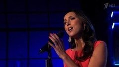 Алсу — «Твой сон». Вечерний Ургант. Фрагмент выпуска от 27.02.2015
