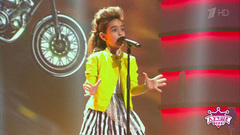 Зажигательная певица Александра Гаделия. Лучше всех! Фрагмент выпуска от 24.12.2017