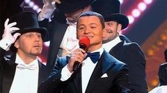 Александр Олешко. «Сильва» — «Песенка Бони». Точь-в-точь. Первый сезон. Фрагмент выпуска от 09.03.2014