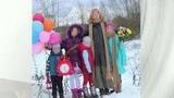 В Москве решается судьба большой семьи — у приемных родителей забрали 10 детей