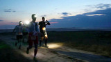 В Волгоградской области проходит ультрамарафон вокруг самого соленого озера Европы — Эльтона