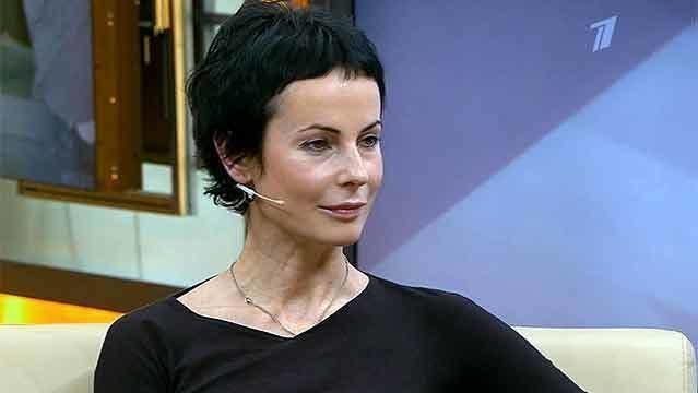 Ирина Апексимова в программе «Наедине со всеми» на Первом канале (2013)