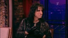 Рок-музыкант Элис Купер. Вечерний Ургант. Фрагмент выпуска от 10.10.2013