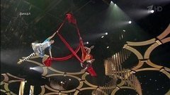 Иван Скобрев и Анастасия Бурдина — «Алиса в стране чудес». Воздушная гимнастика. Без страховки. Фрагмент выпуска от 28.05.2016