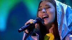 Элина Чага — «Полетели вниз». Музыкальный фестиваль «Жара». Фрагмент выпуска от 30.07.2016