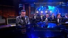 Сергей Жилин и Фонограф-Биг-Бэнд — «Полюбите пианиста». Вечерний Ургант. Фрагмент выпуска от 08.06.2015