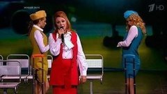 Алена Апина — «Я мечтала о морях и кораллах». Три аккорда. Фрагмент выпуска от 31.07.2015