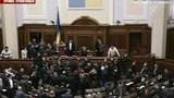 В Верховной Раде Украины начались переговоры о том, как найти выход из сложившейся ситуации