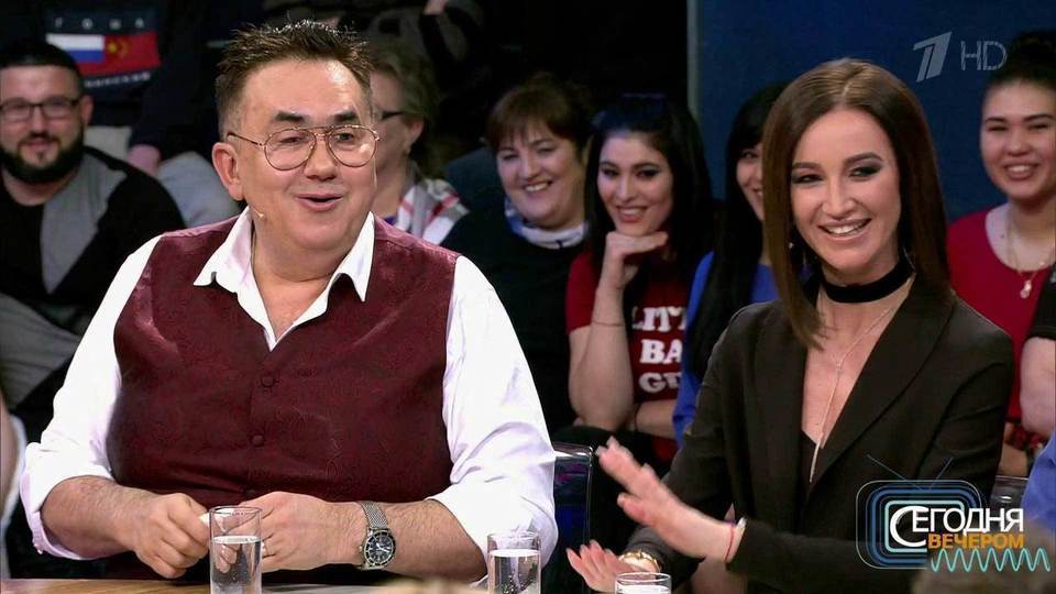 Қорқынышты минет порно смотреть онлайн Әйелдің ер адамның жыныс мүшелеріне жыныстық зорлық көрсетуі