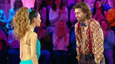 Елена Подкаминская и Петр Чернышев. Выступление. Фрагмент выпуска от 27.12.2014