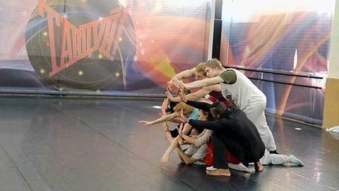 Групповой танец в постановке Раду Поклитару. Тренировка. Гала-концерт. Танцуй! Фрагмент выпуска от 27.06.2015