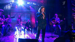 Валерий Леонтьев — «Полет на дельтаплане». Вечерний Ургант. Фрагмент выпуска от 18.10.2012