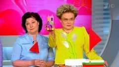 Как развлечь внука на даче. Жить здорово! Фрагмент выпуска от 10.06.2016