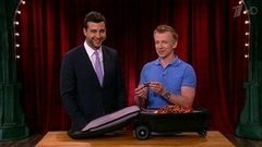 Я живу! С Антоном Комоловым. Вечерний Ургант. Фрагмент выпуска от 05.06.2014