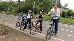 Через бордюр на велосипеде. Доброе утро. Фрагмент выпуска от 19.07.2016