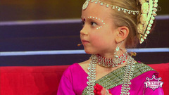 Специалист по индийским танцам Василиса Ященко. Лучше всех! Фрагмент выпуска от 24.12.2017