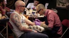 Татуировка мешает карьере? Доброе утро. Фрагмент выпуска от 03.08.2015