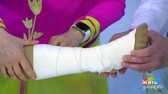 Совет за минуту: вывих лодыжки. Жить здорово! Фрагмент выпуска от 30.05.2018