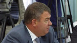 Экс-министр обороны Сердюков побывал на допросе и стал невыездным