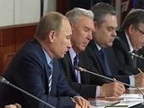 В.Путин предложил оборудовать все избирательные участки на президентских выборах прозрачными урнами