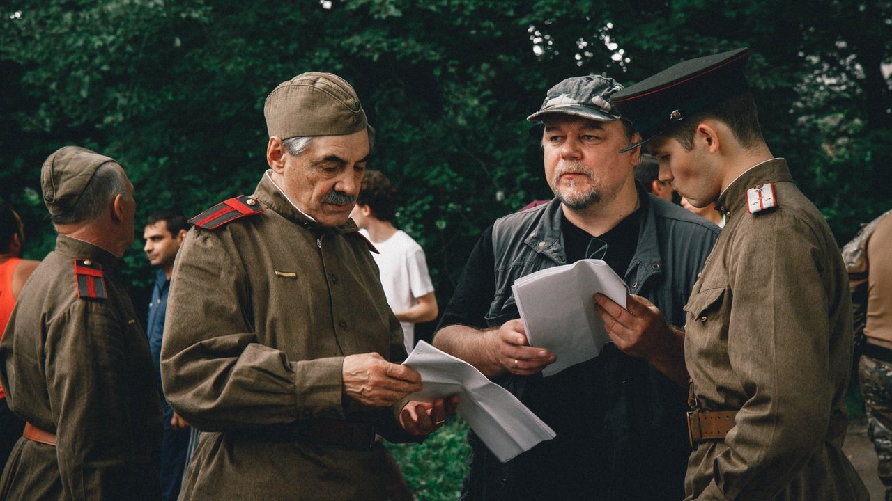 <p>Сергей Виноградов (в центре) с Александром Панкратовым-Черным (слева) и Александром Дуденковым (справа)</p>