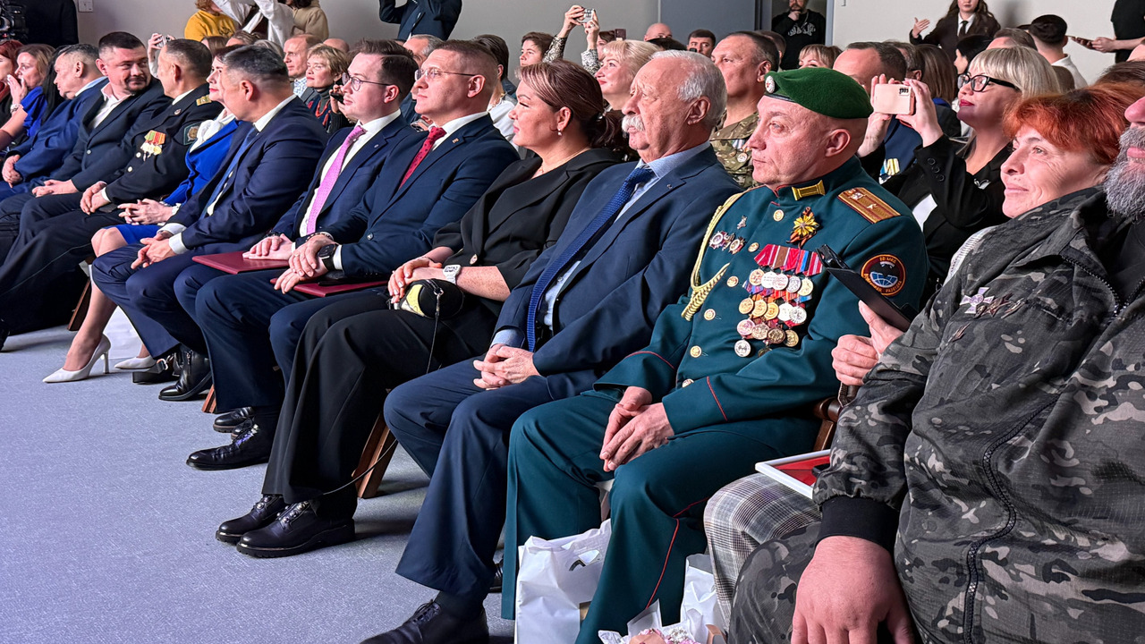 <p>Премия «Первый среди равных»: Леонид Якубович среди лауреатов-наставников</p>