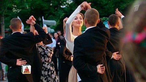 Бойцы ВДВ танцуют! Парк. Фрагмент выпуска от 02.08.2015