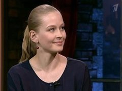 Актриса Юлия Пересильд. Вечерний Ургант. Фрагмент выпуска от 14.05.2012