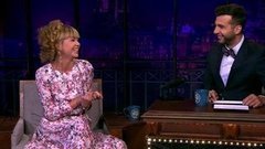 Арбузный фестиваль. Острый репортаж с Аллой Михеевой. Вечерний Ургант. Фрагмент выпуска от 12.09.2014