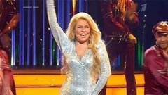 Азиза. Далида — «Laissez-moi danser». Точь-в-точь. Второй сезон. Фрагмент выпуска от 15.02.2015