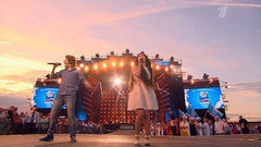 Лев Аксельрод и Рагда Ханиева. «Я буду помнить». «День семьи, любви и верности». Праздничный концерт. Фрагмент выпуска от 09.07.2014