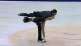 Фигуристы Юко Кавагути и Александр Смирнов стали первыми в соревнованиях спортивных пар в Пекине