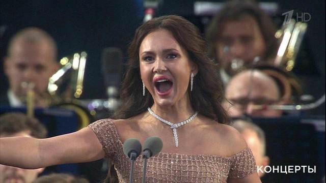 Аида Гарифуллина — Ш. Гуно. Ария Джульетты из оперы «Ромео и Джульетта». Звезды мировой сцены в поддержку Чемпионата мира по футболу FIFA 2018 в России™. Гала-концерт. Фрагмент выпуска от 13.06.2018