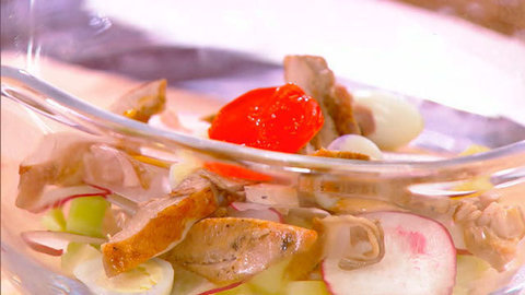 Окрошка. Рецепт. История российской кухни. Фрагмент выпуска от 19.10.2014