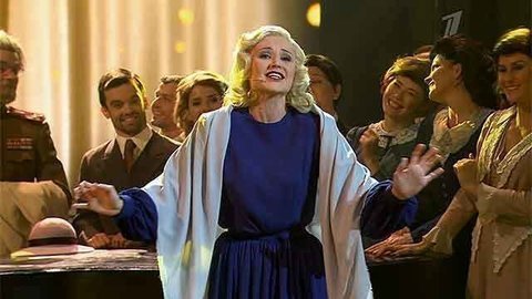 Полина Гагарина. Любовь Орлова — «Журчат ручьи». Точь-в-точь. Второй сезон. Фрагмент выпуска от 01.03.2015