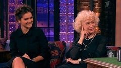 Актрисы Светлана Немоляева и Полина Лазарева. Вечерний Ургант. Фрагмент выпуска от 30.10.2012