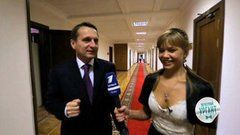 Каникулы российских депутатов. Острый репортаж с Аллой Михеевой. Вечерний Ургант. Фрагмент выпуска от 09.19.2012