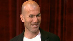 Футболист Зинедин Зидан. Вечерний Ургант. Фрагмент выпуска от 27.04.2012