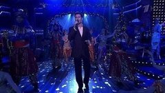 Антон Макарский — фрагмент мюзикла «Алладин и Повелитель огня». Вечерний Ургант. Фрагмент выпуска от 26.12.2014