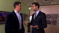 Дмитрий Дюжев безуспешно пытается расстаться с «Космосом». Пролог. Вечерний Ургант. Фрагмент выпуска от 08.12.2014