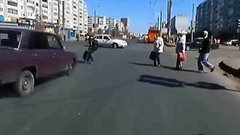 Пешеходы-нарушители. Доброе утро. Фрагмент выпуска от 29.07.2015