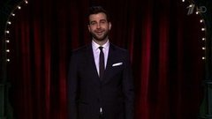 О губернаторе-миллиардере, архивных кадрах Первого канала и юбилее Чака Норриса. Новости от Ивана. Вечерний Ургант. Фрагмент выпуска от 10.03.2015