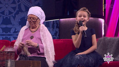 Участница шоу «Голос.Дети» спела «Оренбургский пуховый платок» для 80-летней вязальщицы из Оренбургской области. Старше всех! Фрагмент выпуска от 22.07.2018