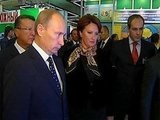 Владимир Путин посетил в Москве ежегодную агропромышленную выставку «Золотая осень»