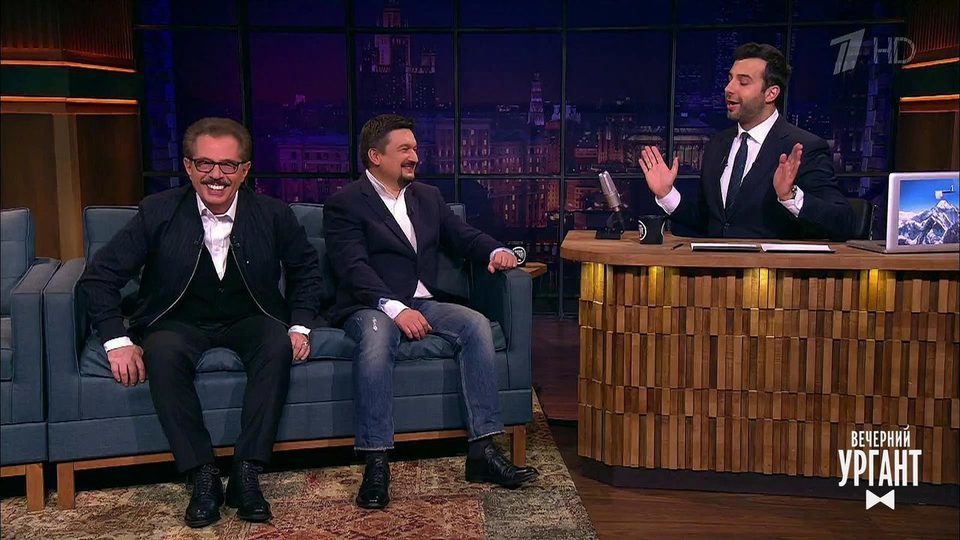 Интернетте тамаша порно бейнелерді қараңыз