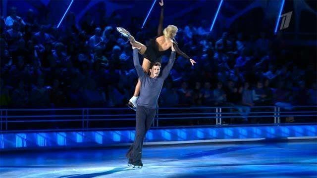 Фото аварий автомобилей. Фура на трассе. 26 01 2014. Грузовик на трассе. Календарь 2014.