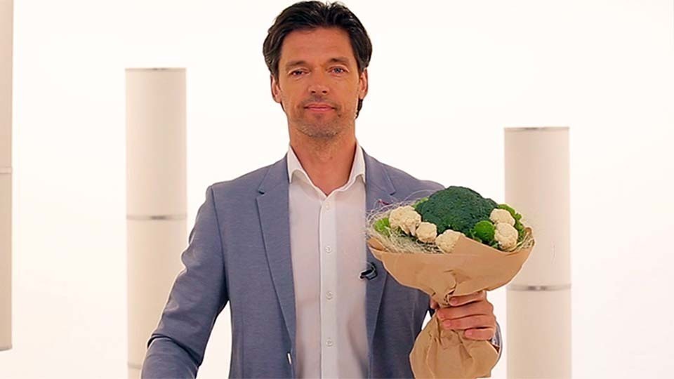 Анонс замуж. Анонс замуж. Гекче эюбоглу. Анонс замуж. Милош бикович 2023.